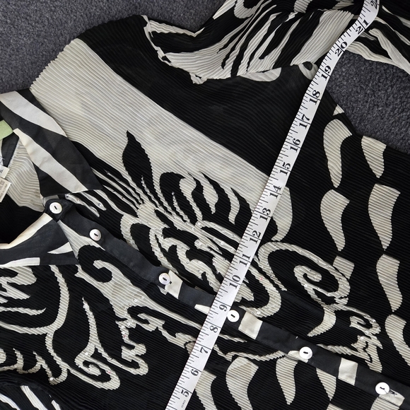 ALBERTO MAKALI New York Paris MILANO Retro Y2k Vintage Black & White Women's Top - Picture 9 of 9